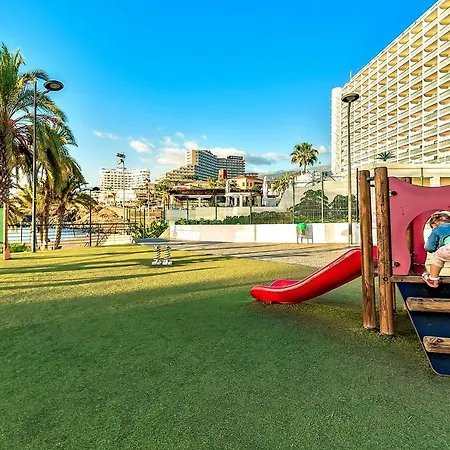 Las Americas Two Bedroom 2 Minutes To The Beach *